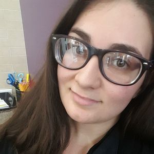 Meet your Posher, Claire